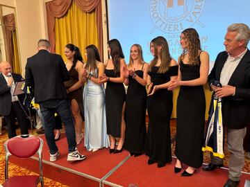 73004cbb-e10f-4ba8-b58f-371d37bbb320