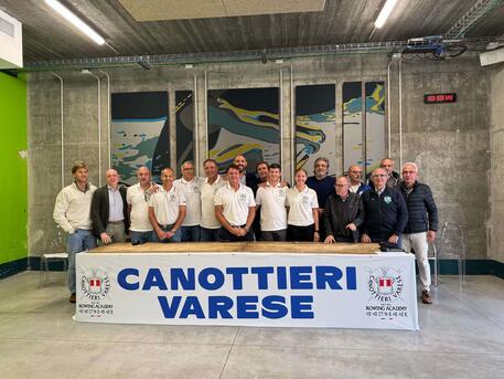 lo_staff_tecnico_con_le_autorit%C3%A0__1__1