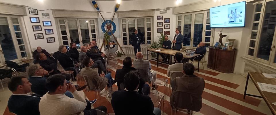 17fc0aa8 ef82 46a4 be06 d3337bc45fb6